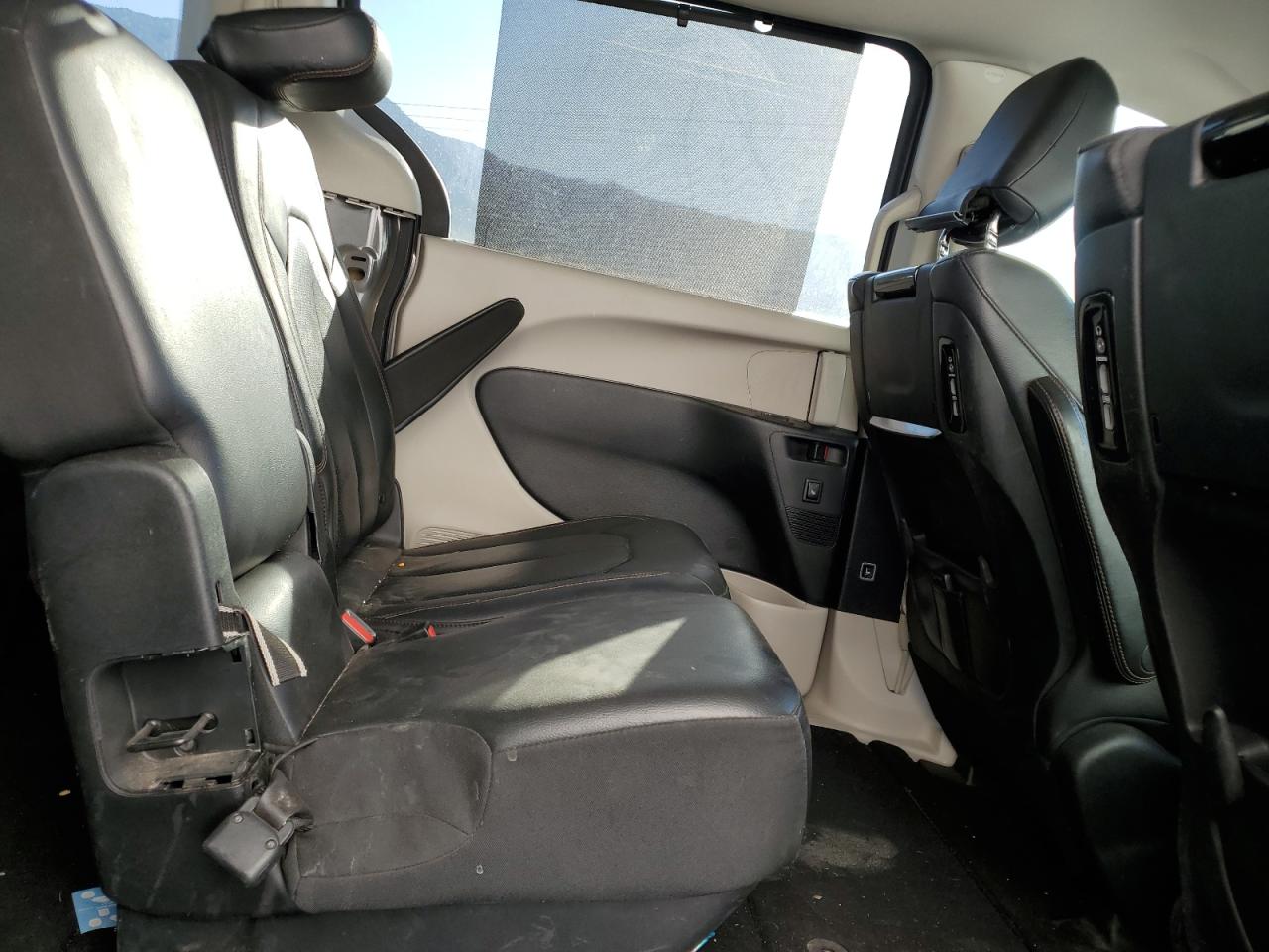 CHRYSLER PACIFICA TOURING L PLUS