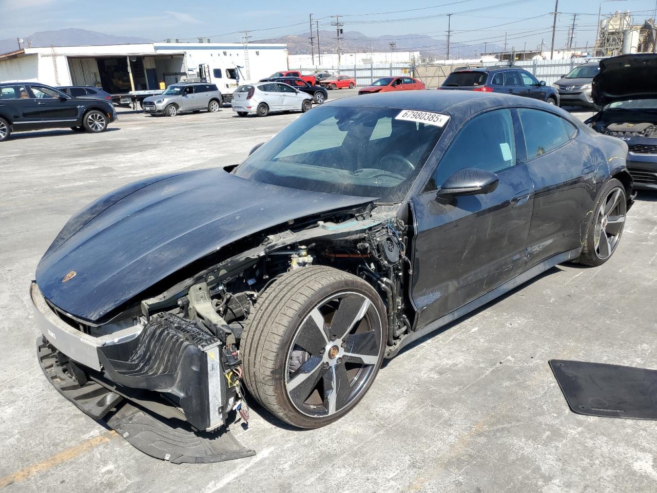 PORSCHE TAYCAN