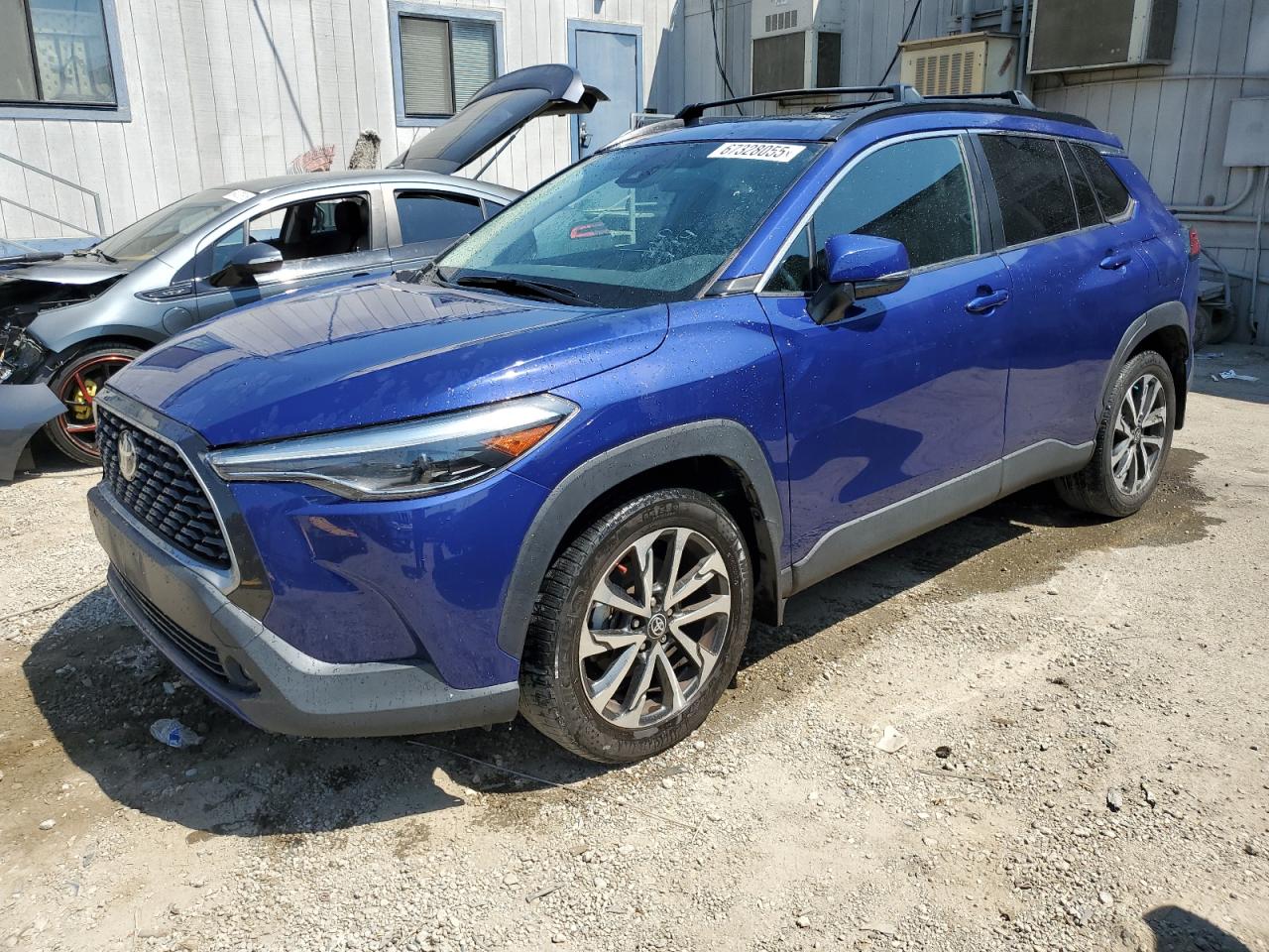 TOYOTA COROLLA CROSS XLE