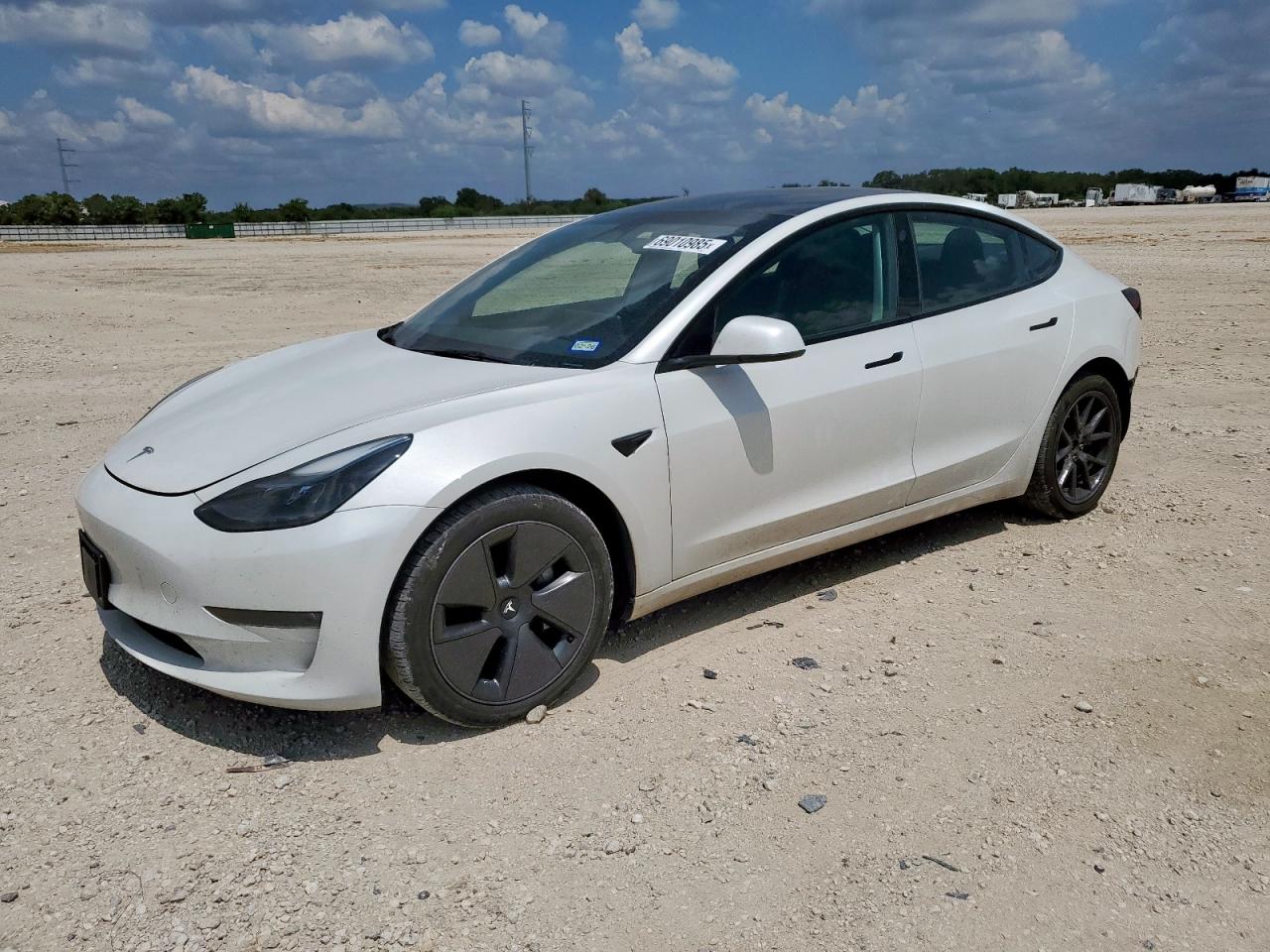 Lot #3305652716 2023 TESLA MODEL 3