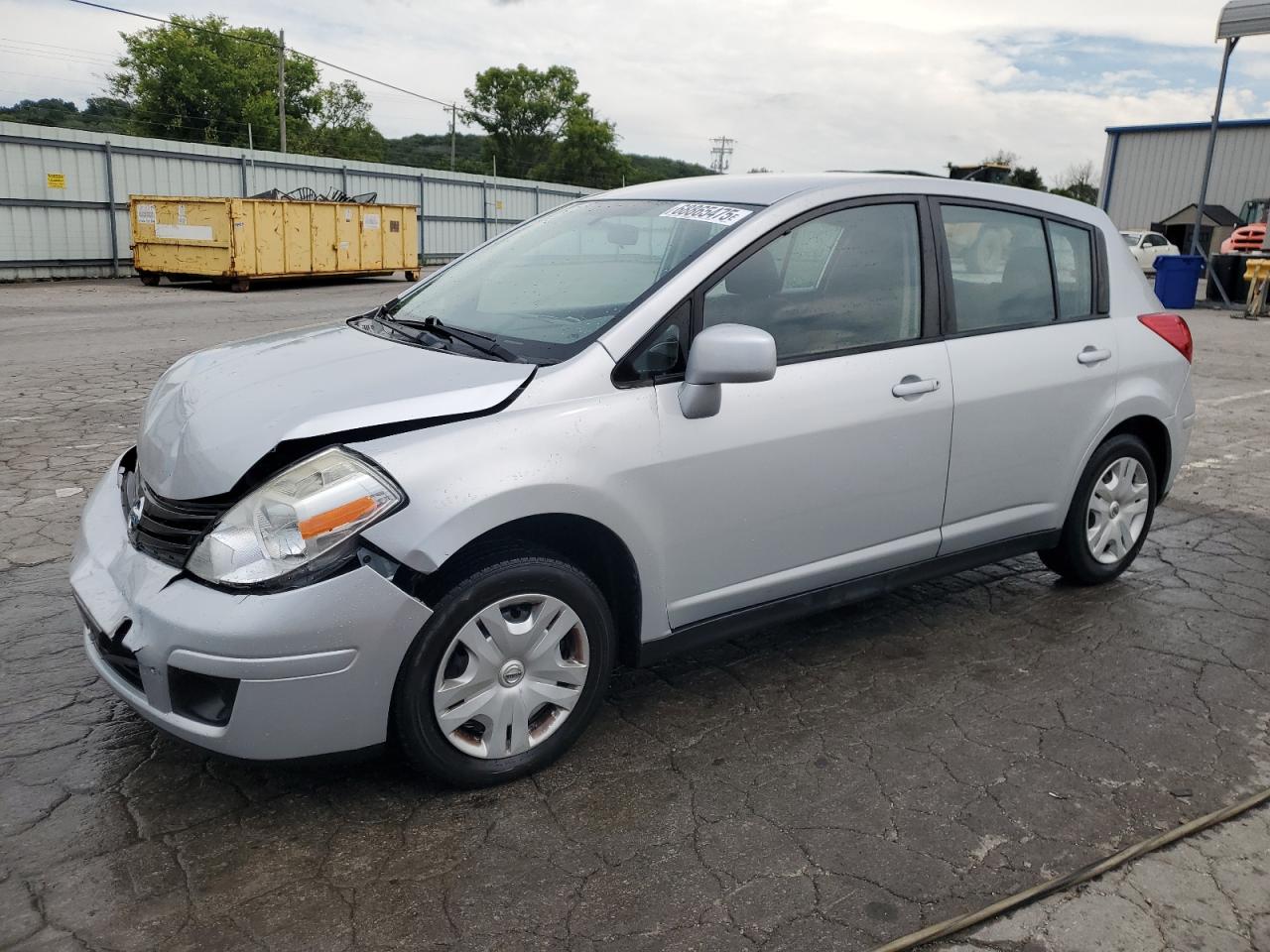 NISSAN VERSA S