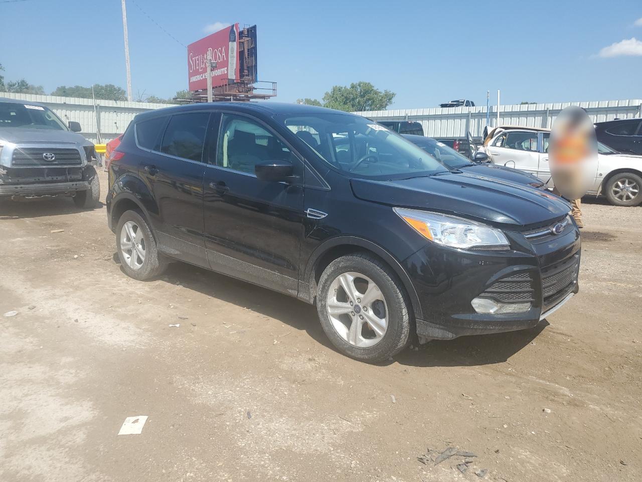 FORD ESCAPE SE