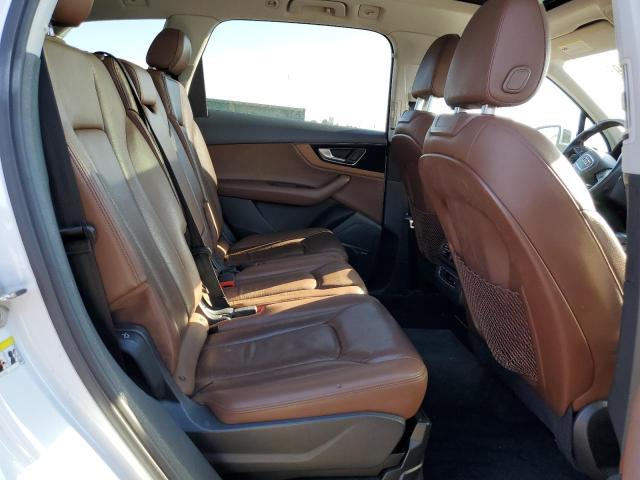 2017 AUDI Q7 PREMIUM WA1LAAF70HD054935