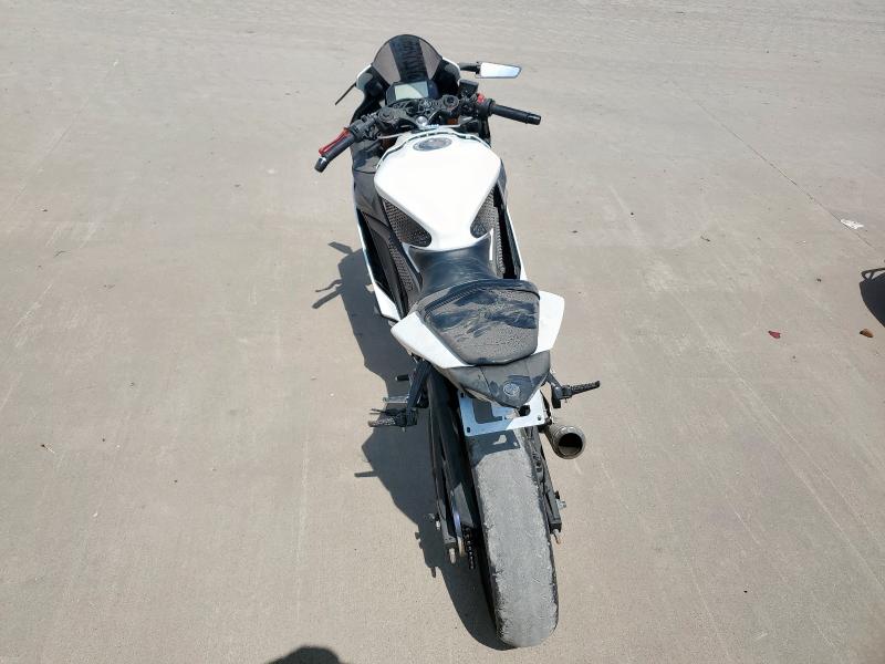 2019 YAMAHA YZFR3 A - MH3RH18Y4KK001998