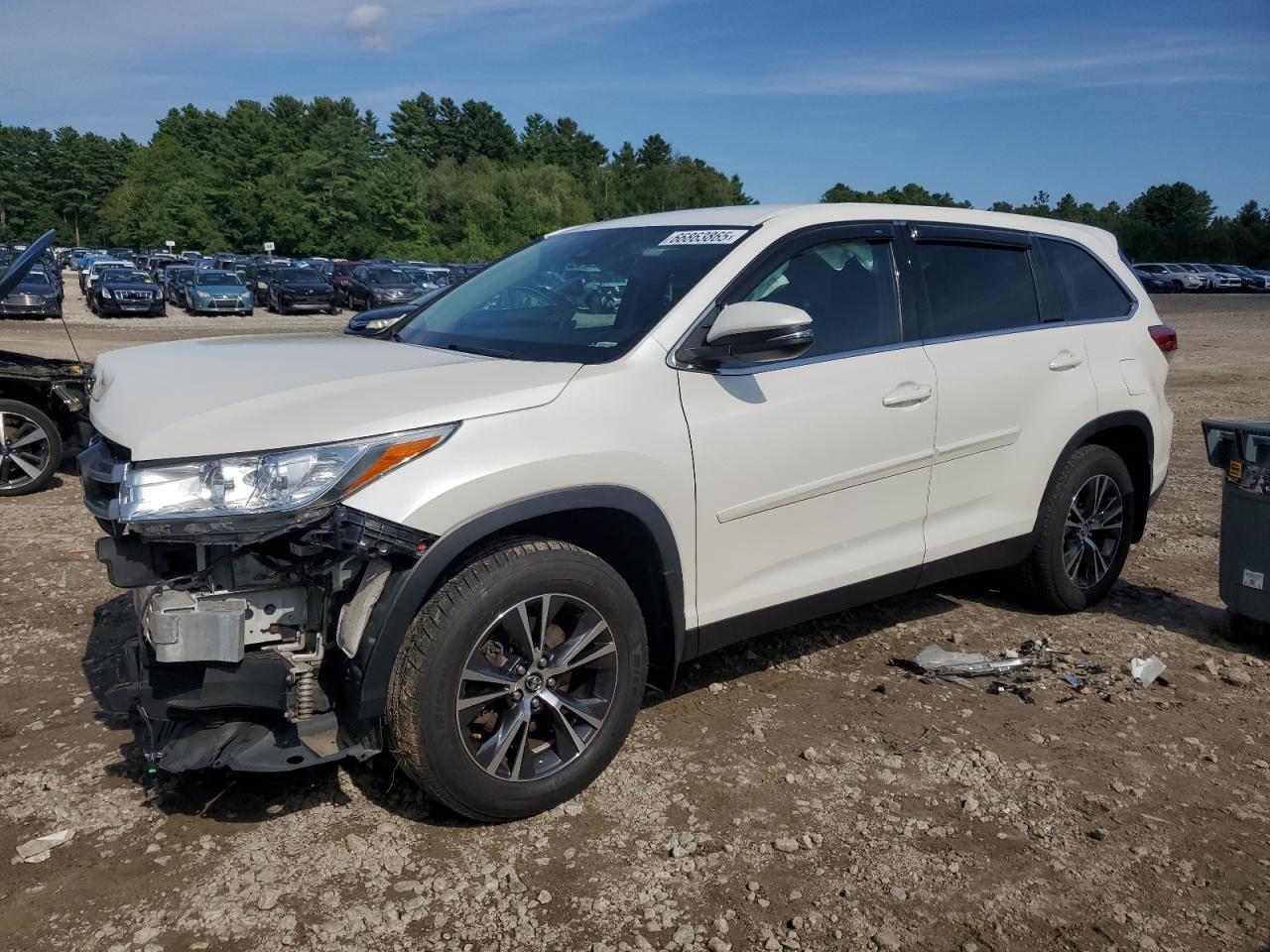 TOYOTA HIGHLANDER LE