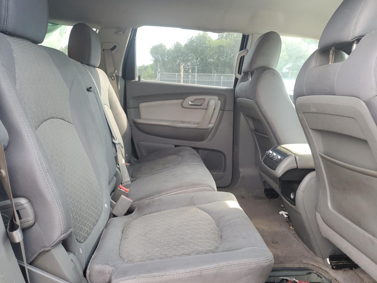 CHEVROLET TRAVERSE LT