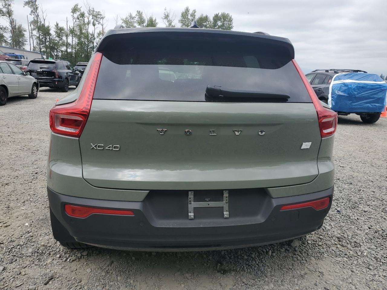 VOLVO XC40 P8 RECHARGE PLUS