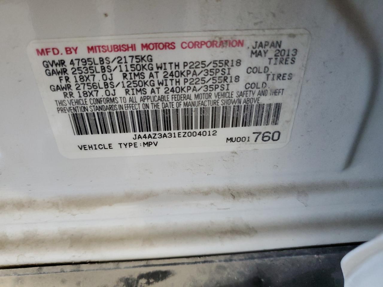 MITSUBISHI OUTLANDER SE