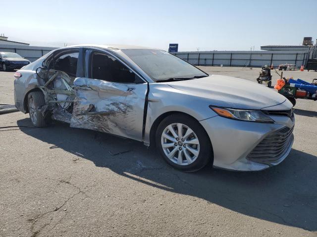 2020 TOYOTA CAMRY LE 4T1L11AK2LU935478