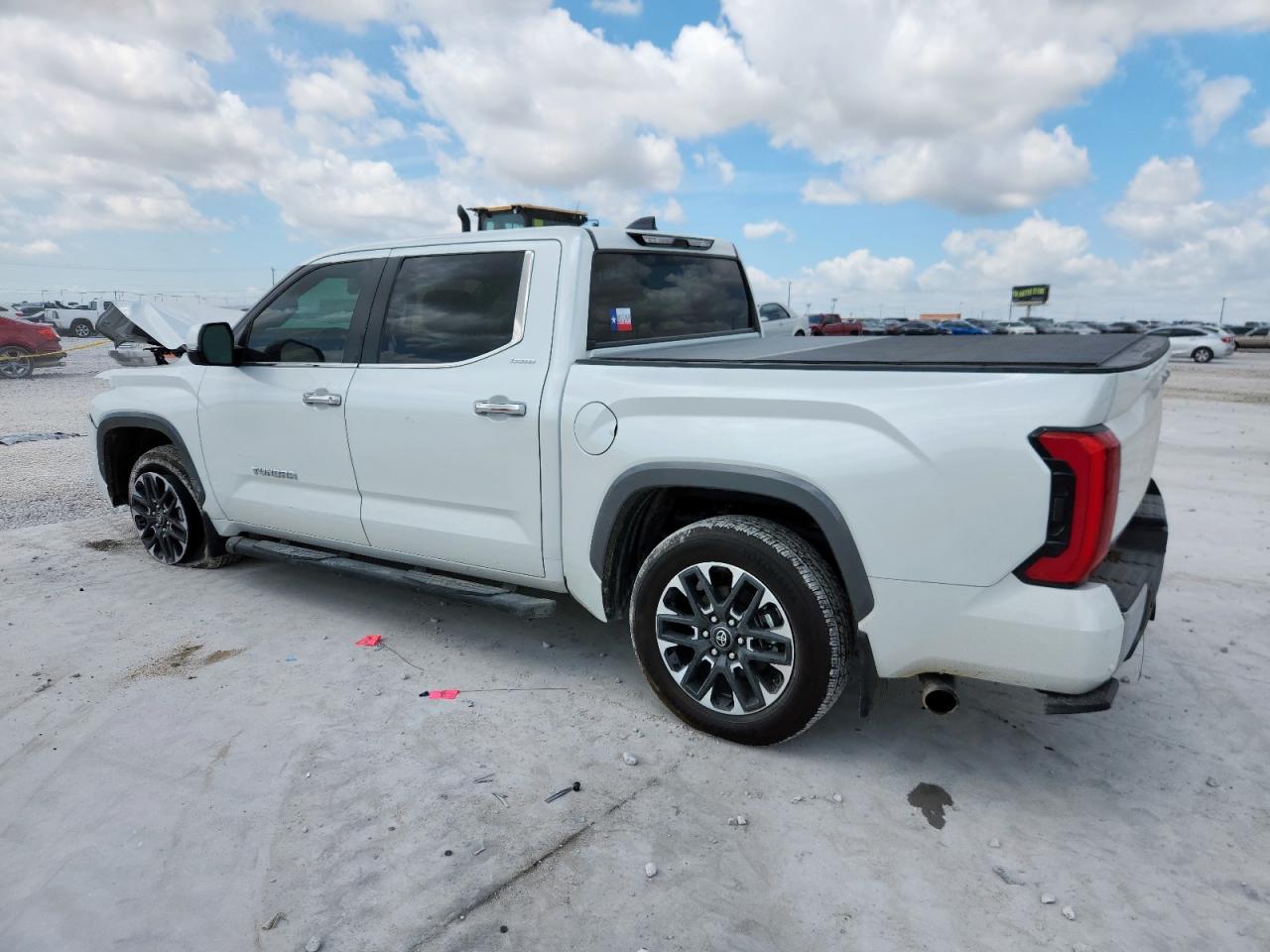 TOYOTA TUNDRA CREWMAX LIMITED