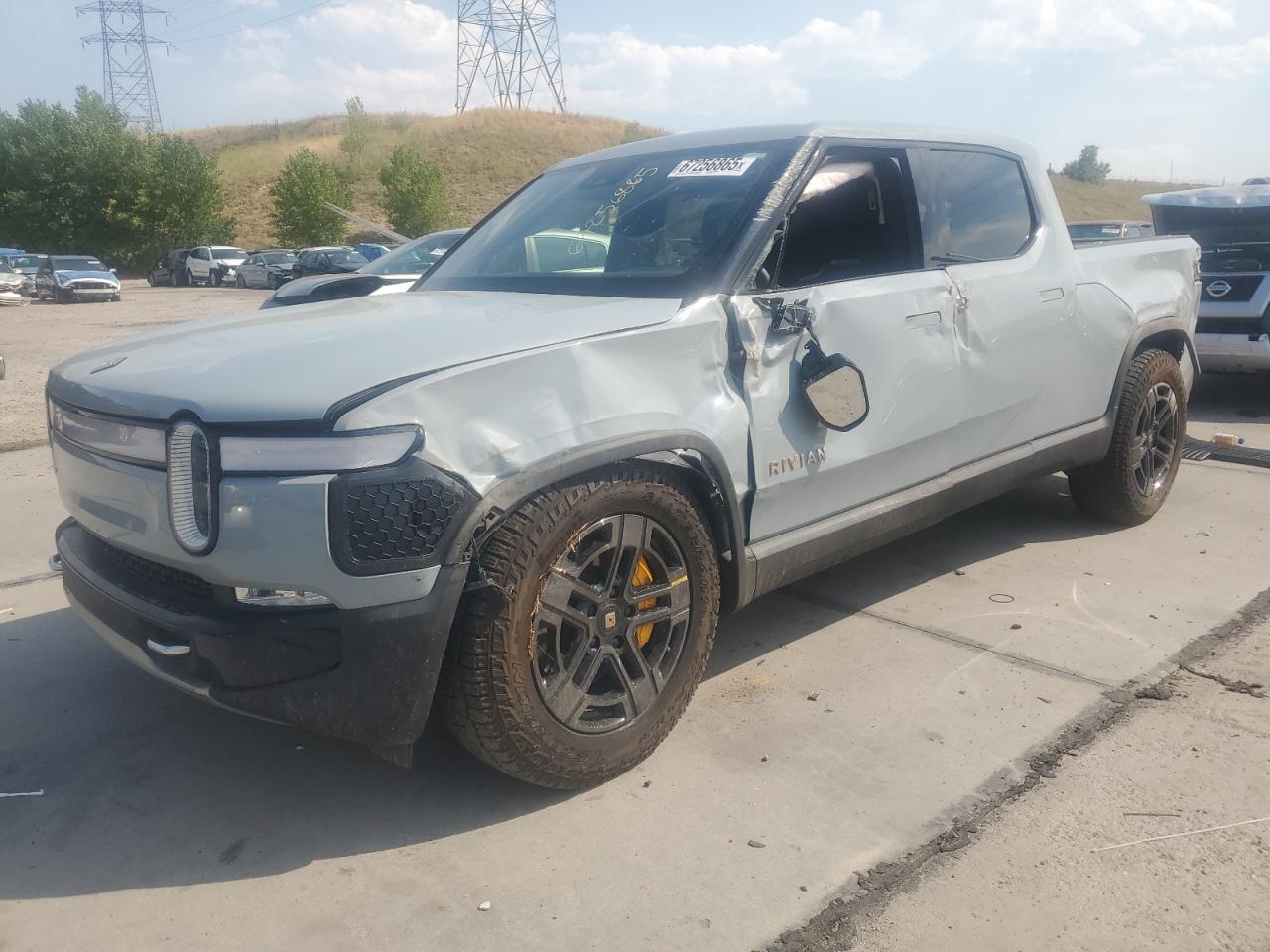 RIVIAN R1T LAUNCH EDITION