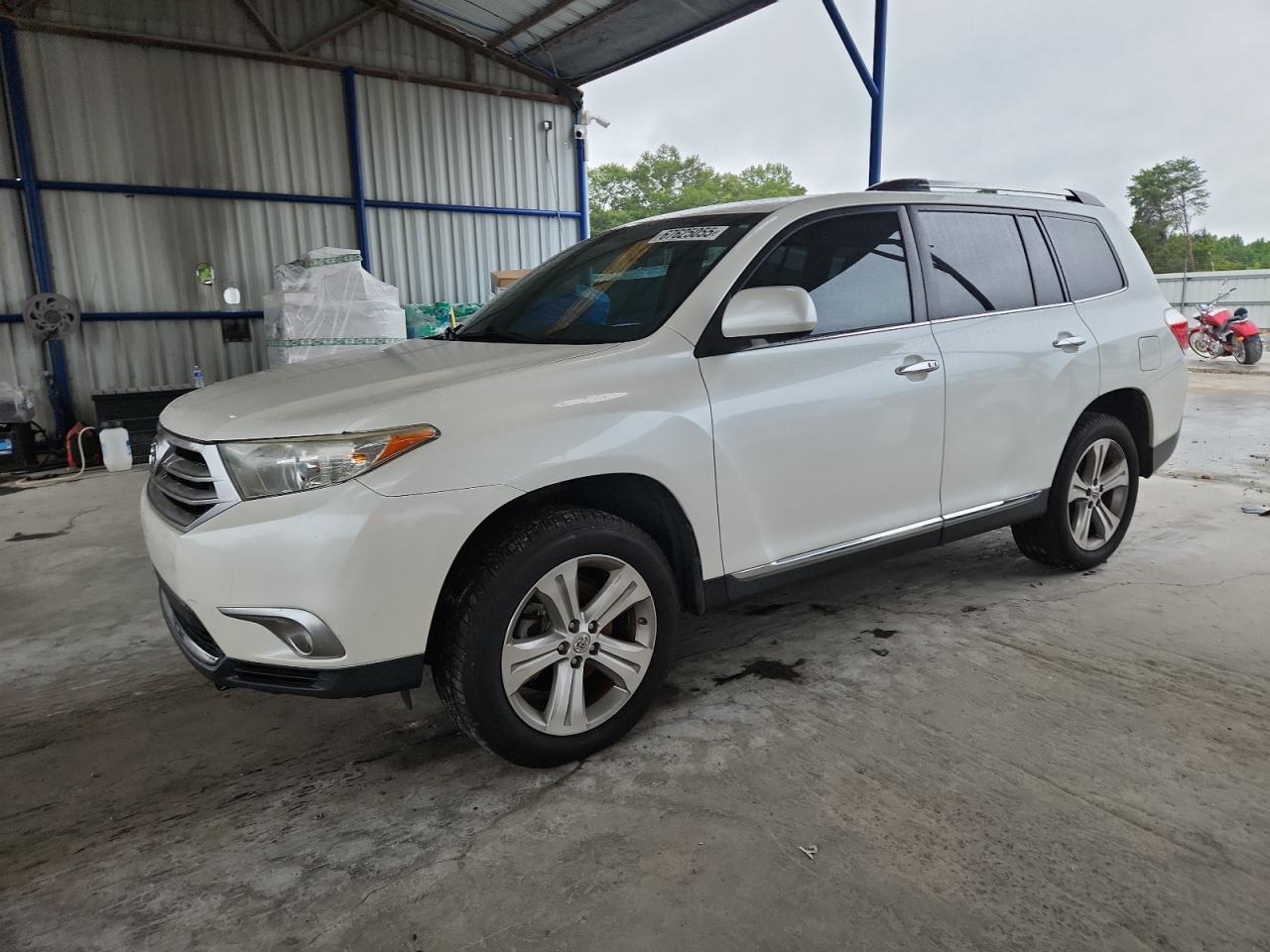TOYOTA HIGHLANDER LIMITED