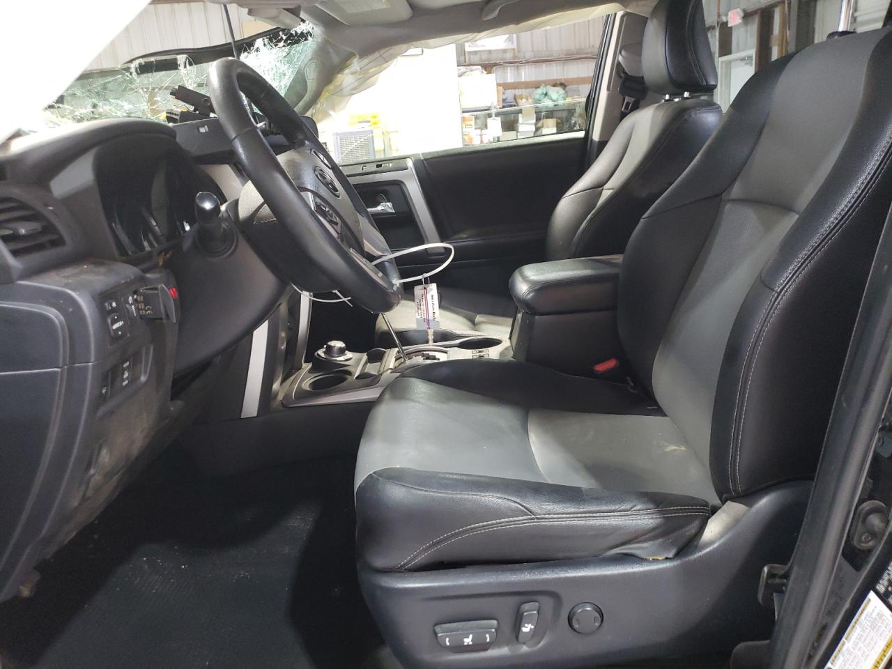 TOYOTA 4RUNNER SR5/SR5 PREMIUM