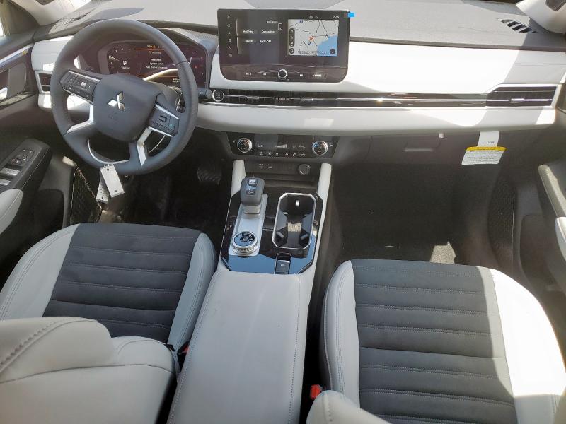 2025 MITSUBISHI OUTLANDER SE JA4J3VA81SZ023017