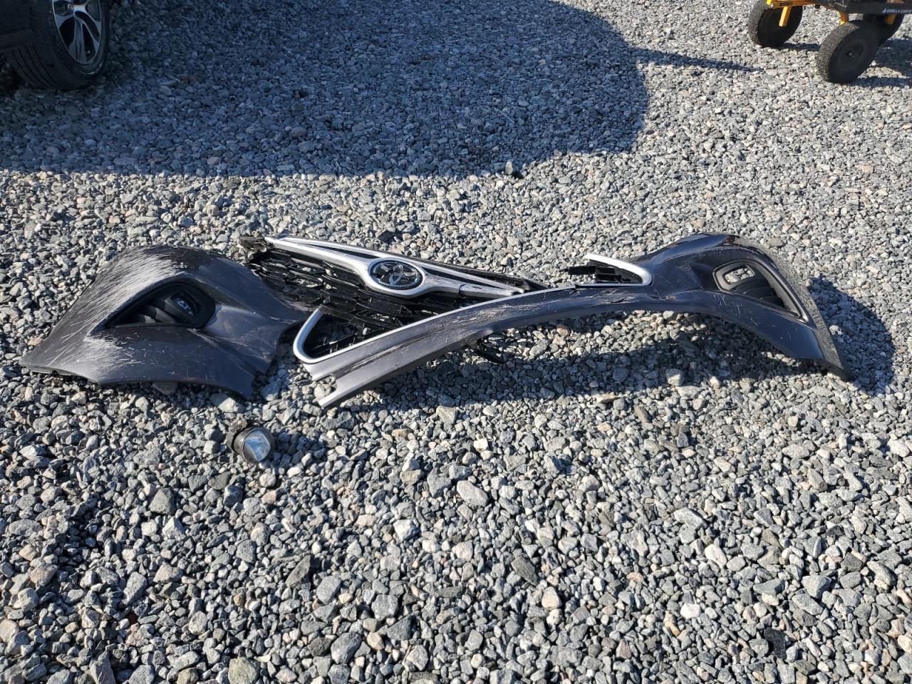 Lot #3308267213 2020 TOYOTA HIGHLANDER