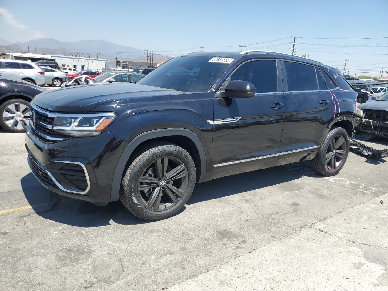 Lot #3283882422 2021 VOLKSWAGEN ATLAS CROS