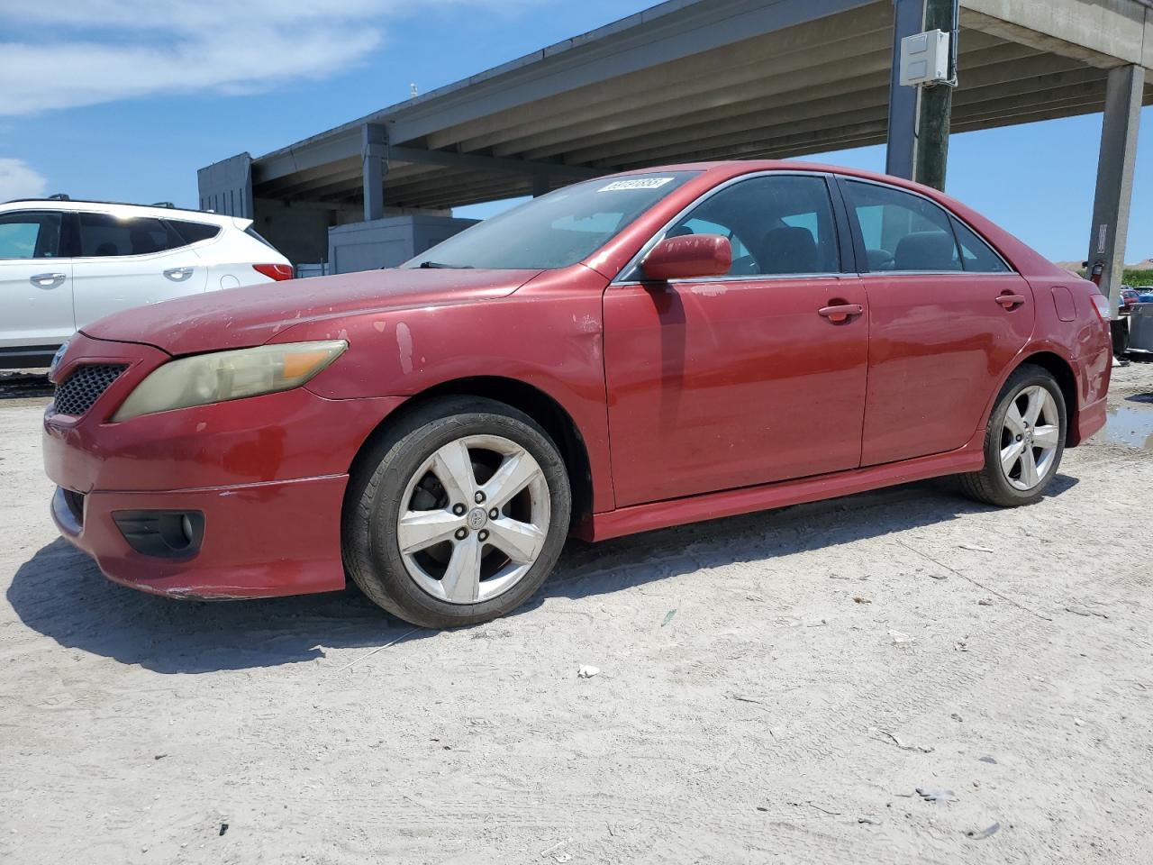 TOYOTA CAMRY BASE