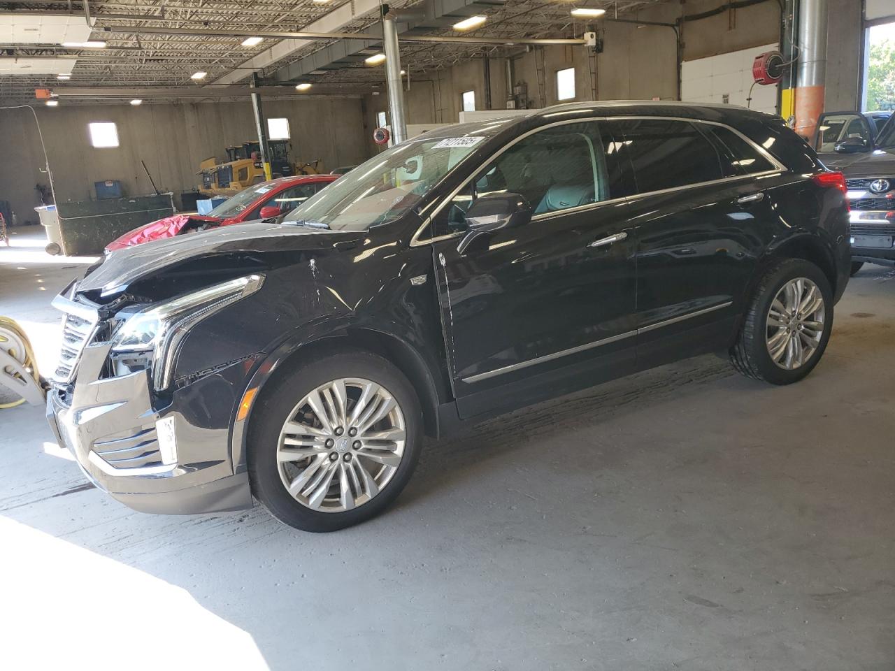 CADILLAC XT5 PREMIUM LUXURY
