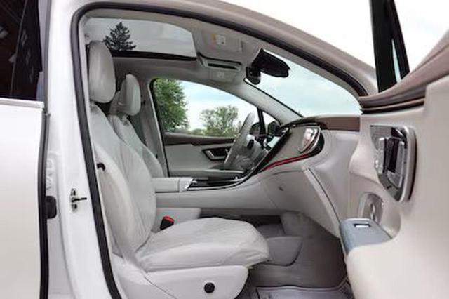 2023 MERCEDES-BENZ EQE SUV 50 4JGGM2CB2PA020XXX