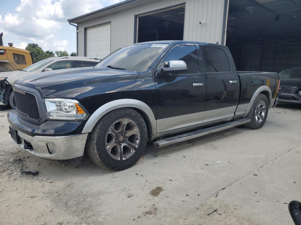 RAM 1500 LARAMIE