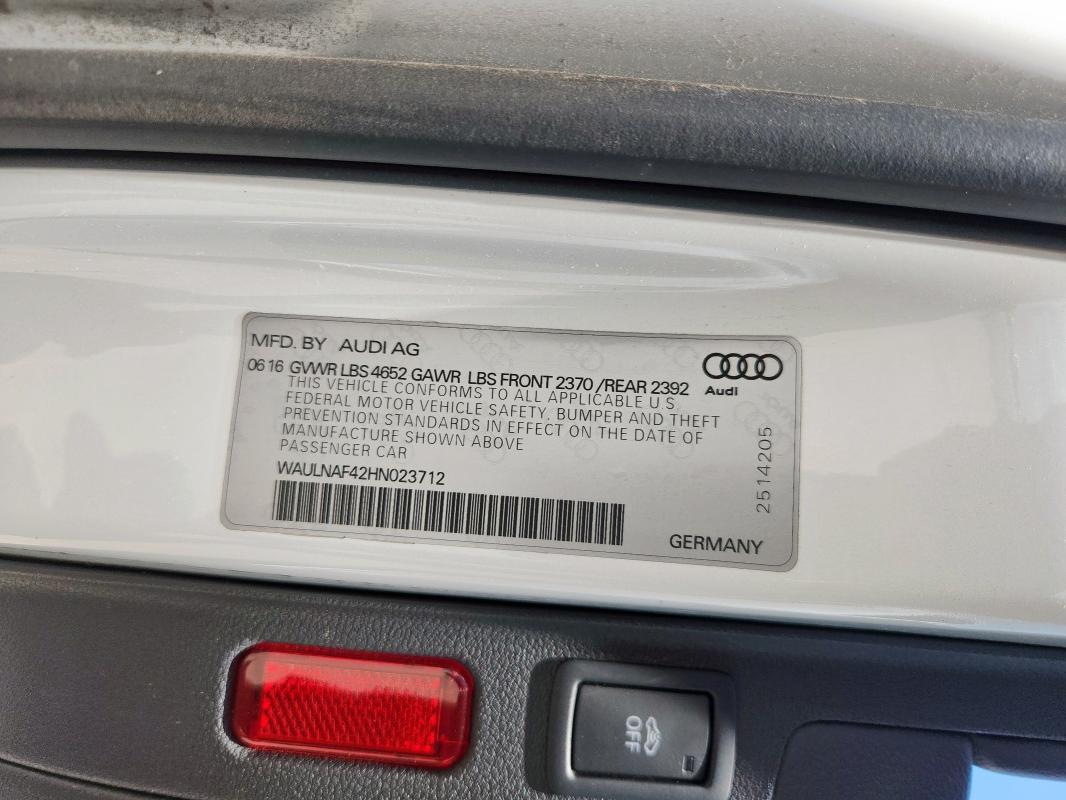 2017 AUDI A4 PREMIUM WAULNAF42HN023712
