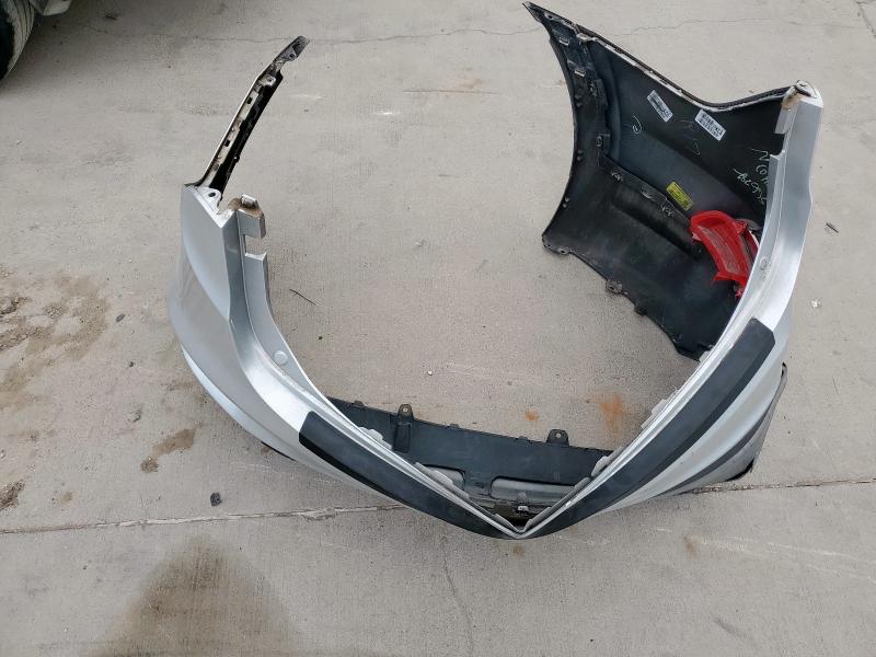 2018 HYUNDAI SANTA FE S 5XYZU3LB4JG566782