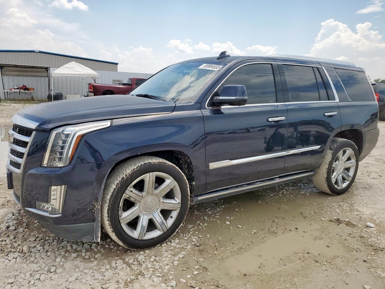 CADILLAC ESCALADE PREMIUM LUXURY