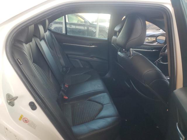 2018 TOYOTA CAMRY L 4T1B11HK6JU056449