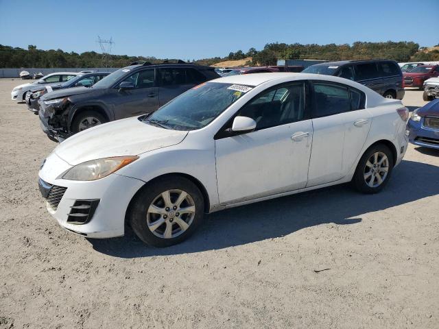 MAZDA 3 I