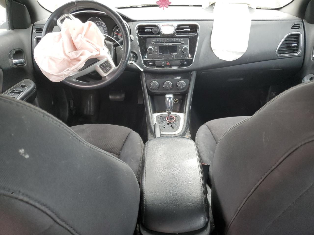 CHRYSLER 200 TOURING