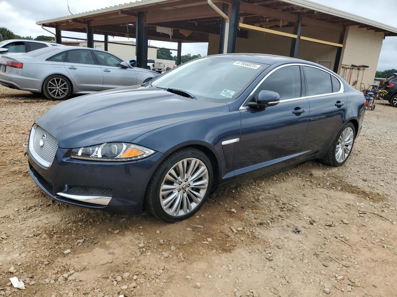 JAGUAR XF PORTFOLIO