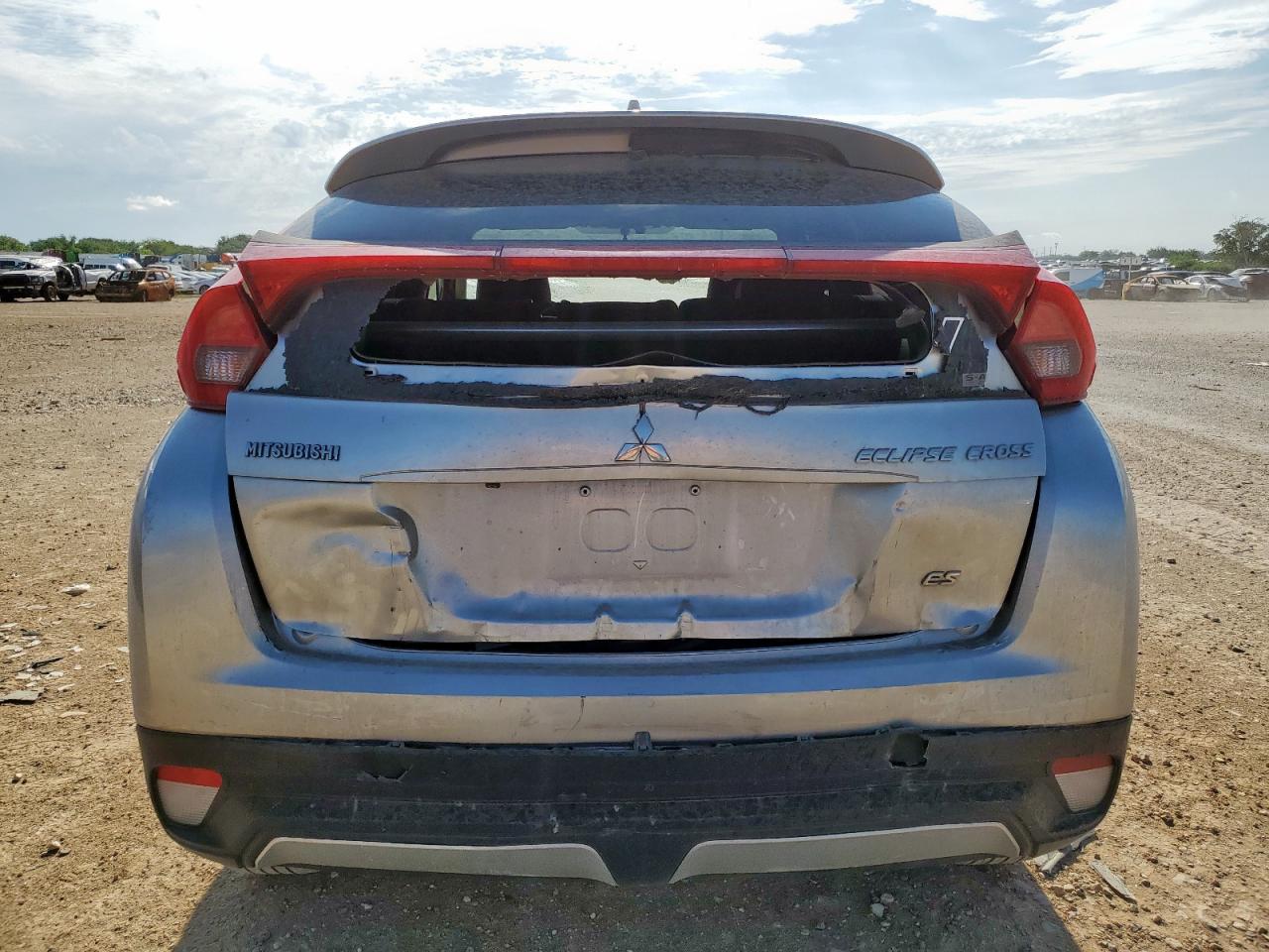 MITSUBISHI ECLIPSE SE