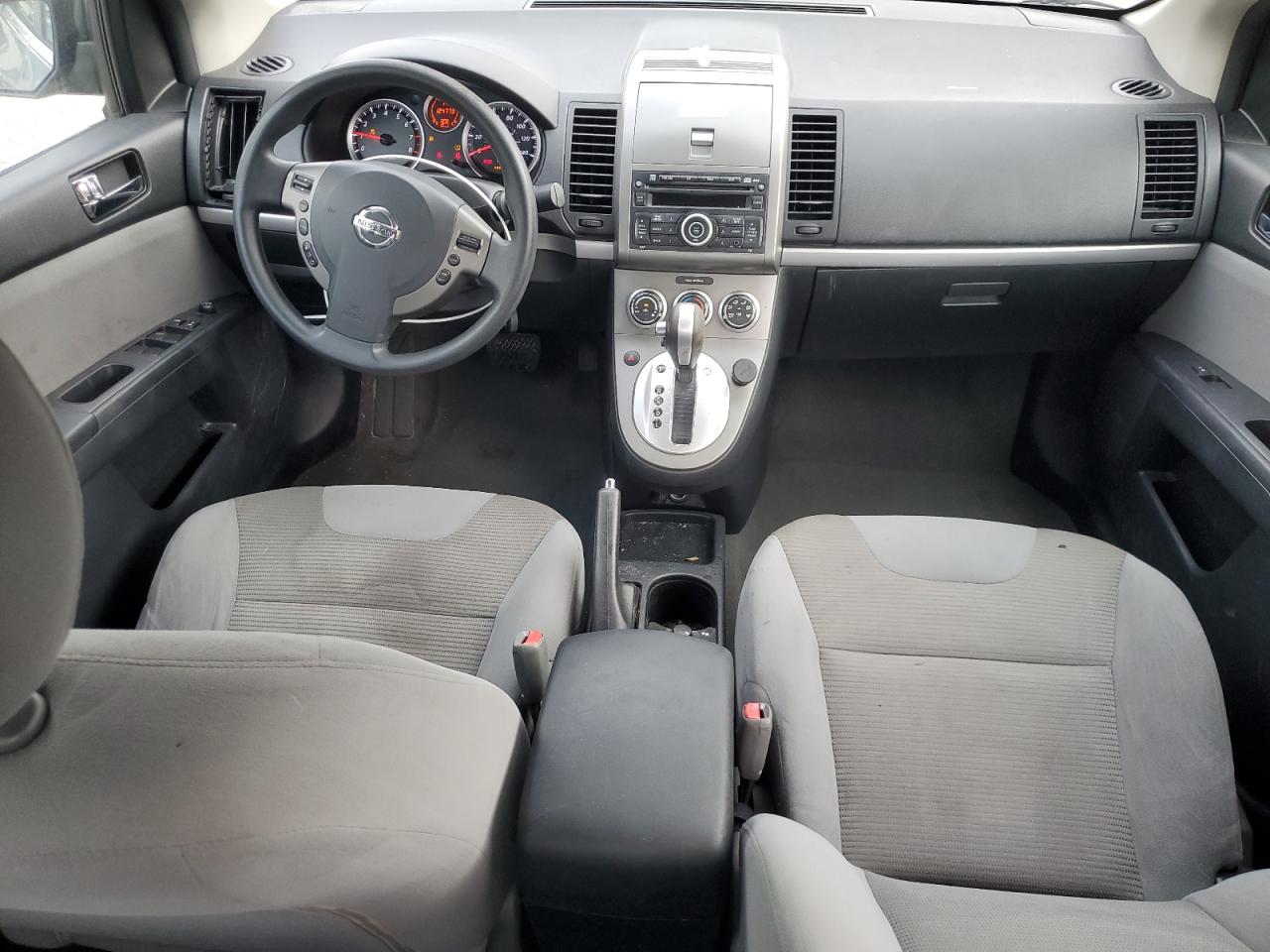 NISSAN SENTRA 2.0