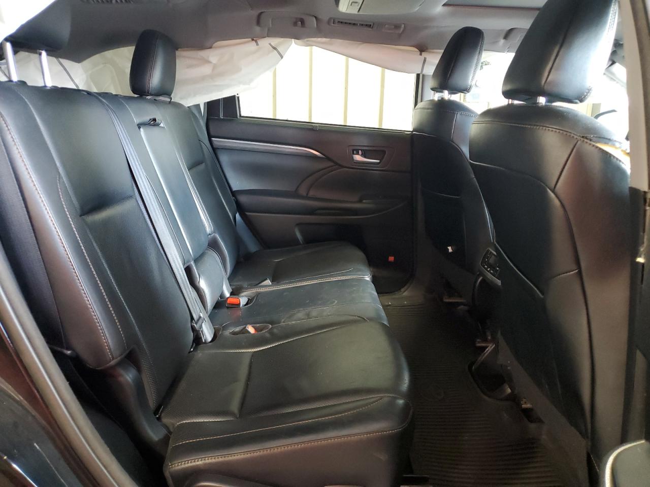 TOYOTA HIGHLANDER LIMITED