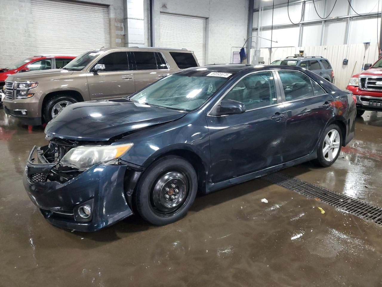 TOYOTA CAMRY L