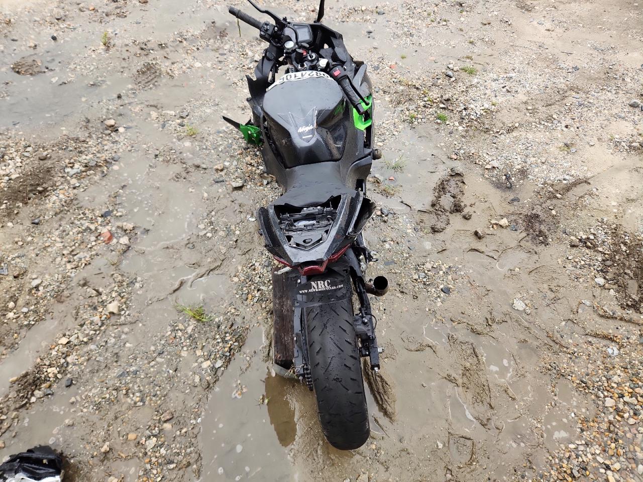 Lot #3292555699 2023 KAWASAKI EX400