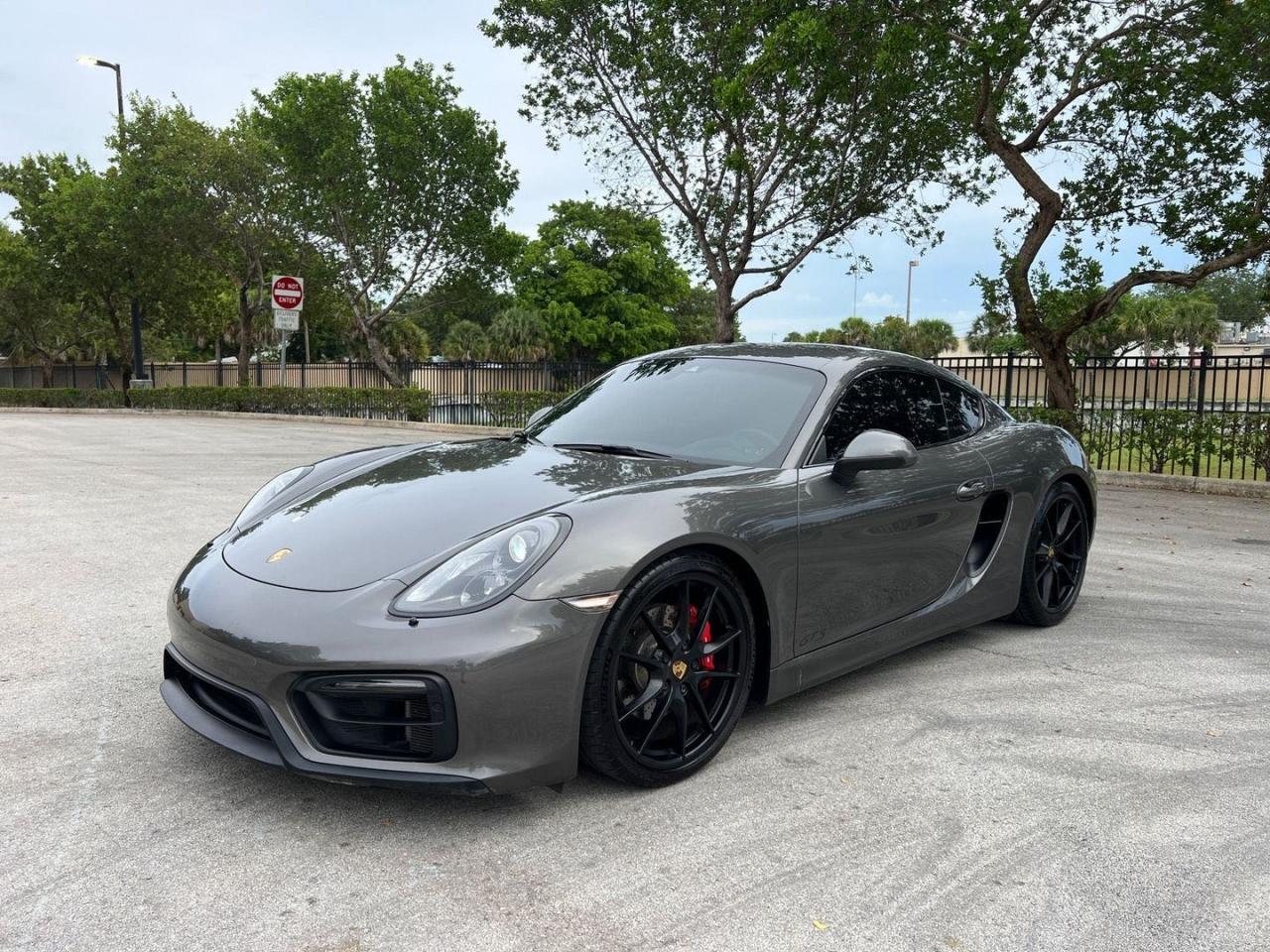 PORSCHE CAYMAN S