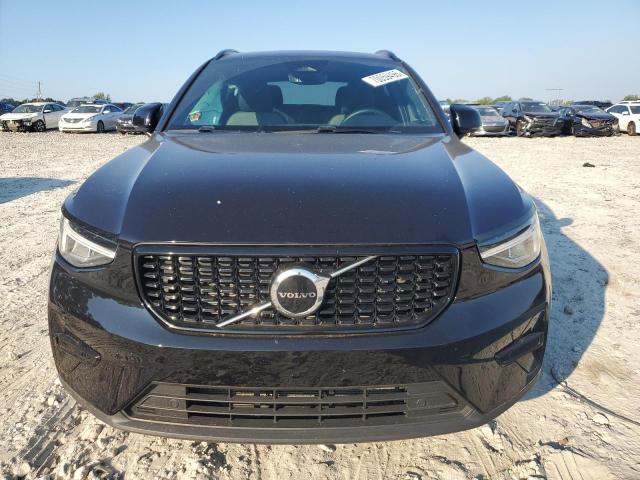 2024 VOLVO XC40 CORE YV4L12UK2R2334739