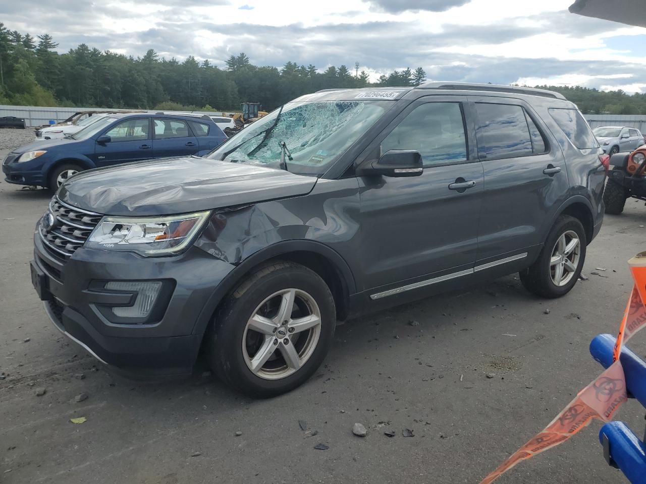 FORD EXPLORER XLT