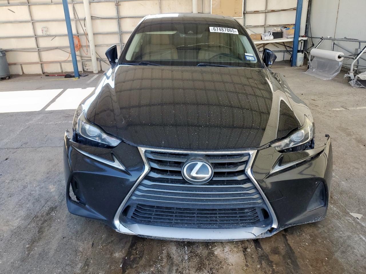 LEXUS IS 200T