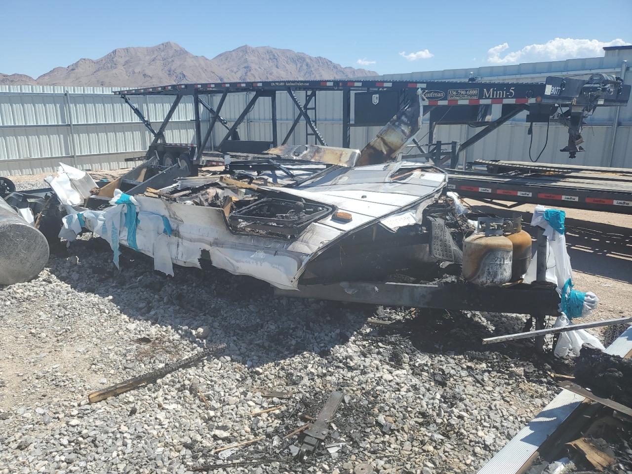 Lot #3268922209 2024 WINNEBAGO ACCESS