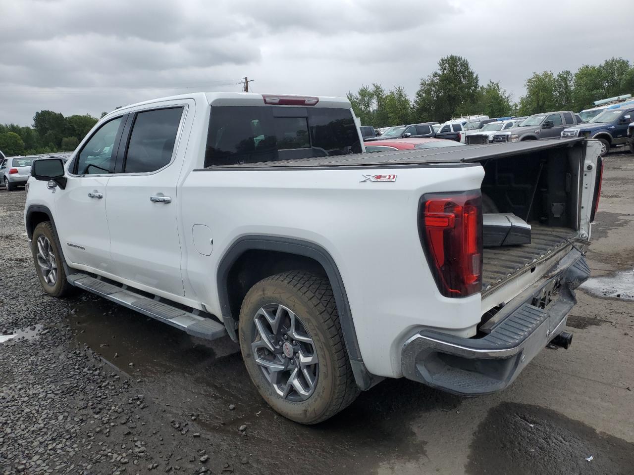 GMC SIERRA K1500 SLT