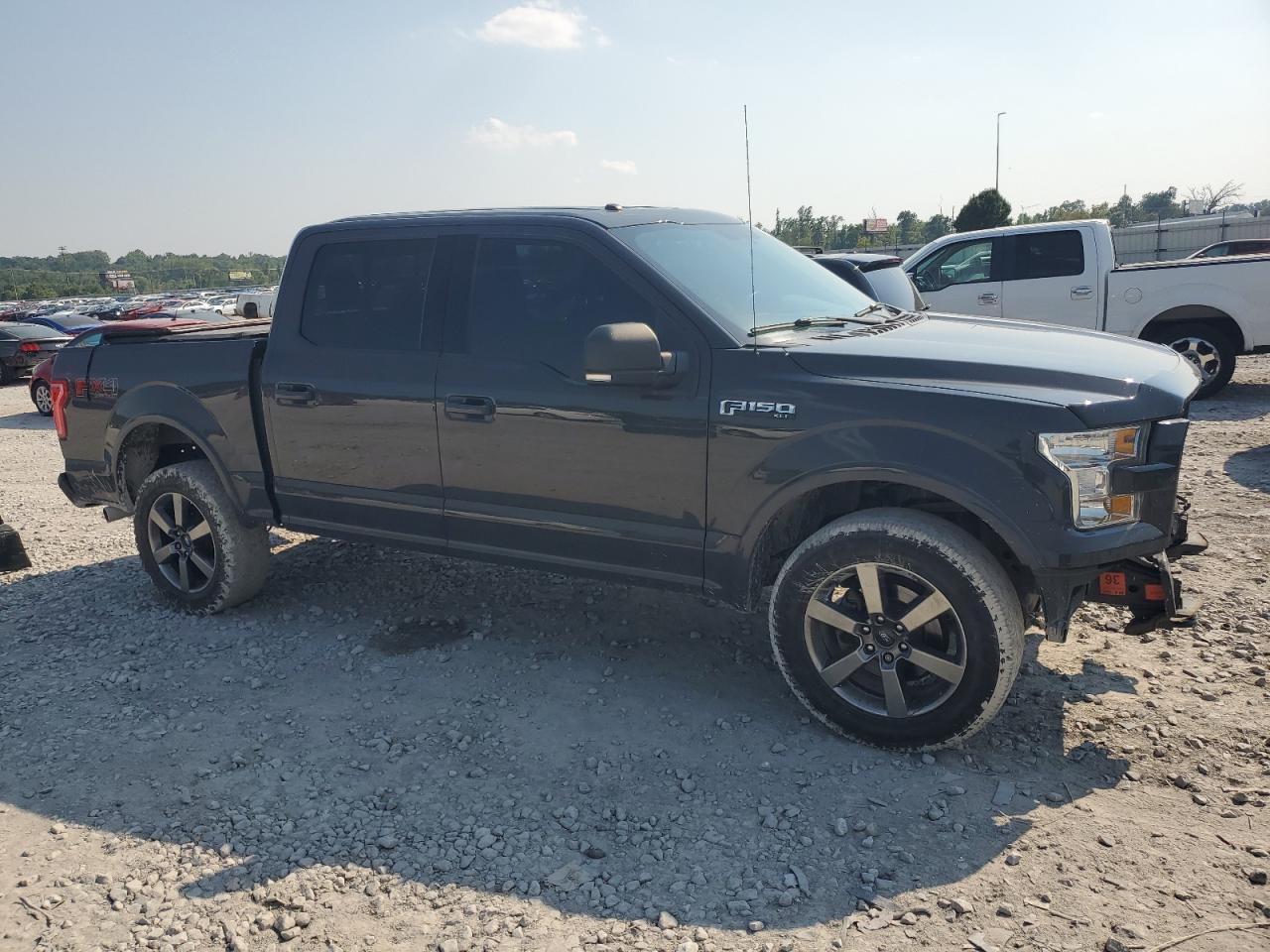 FORD F-150 SUPERCREW