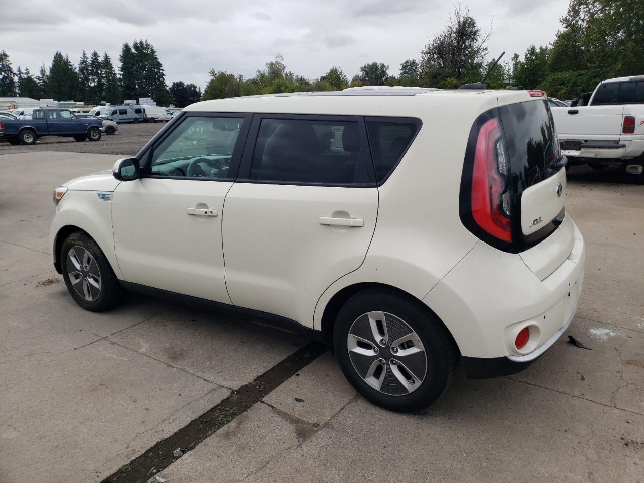KIA SOUL EV +