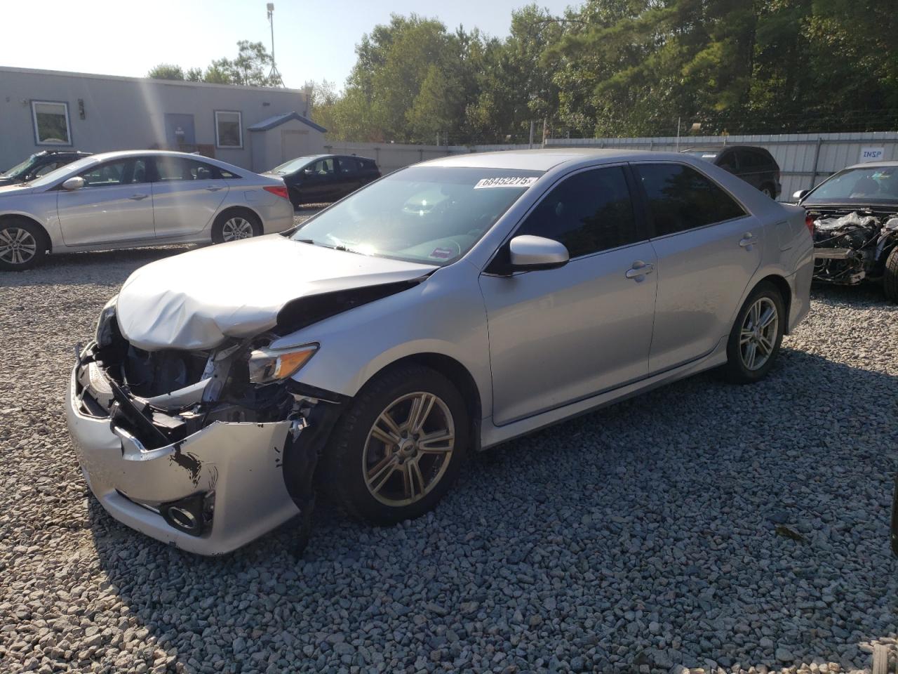 TOYOTA CAMRY BASE