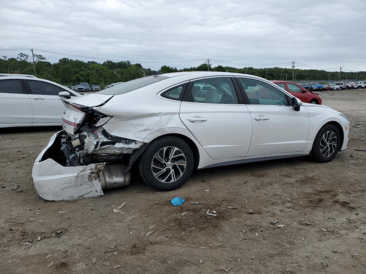 HYUNDAI SONATA HYBRID