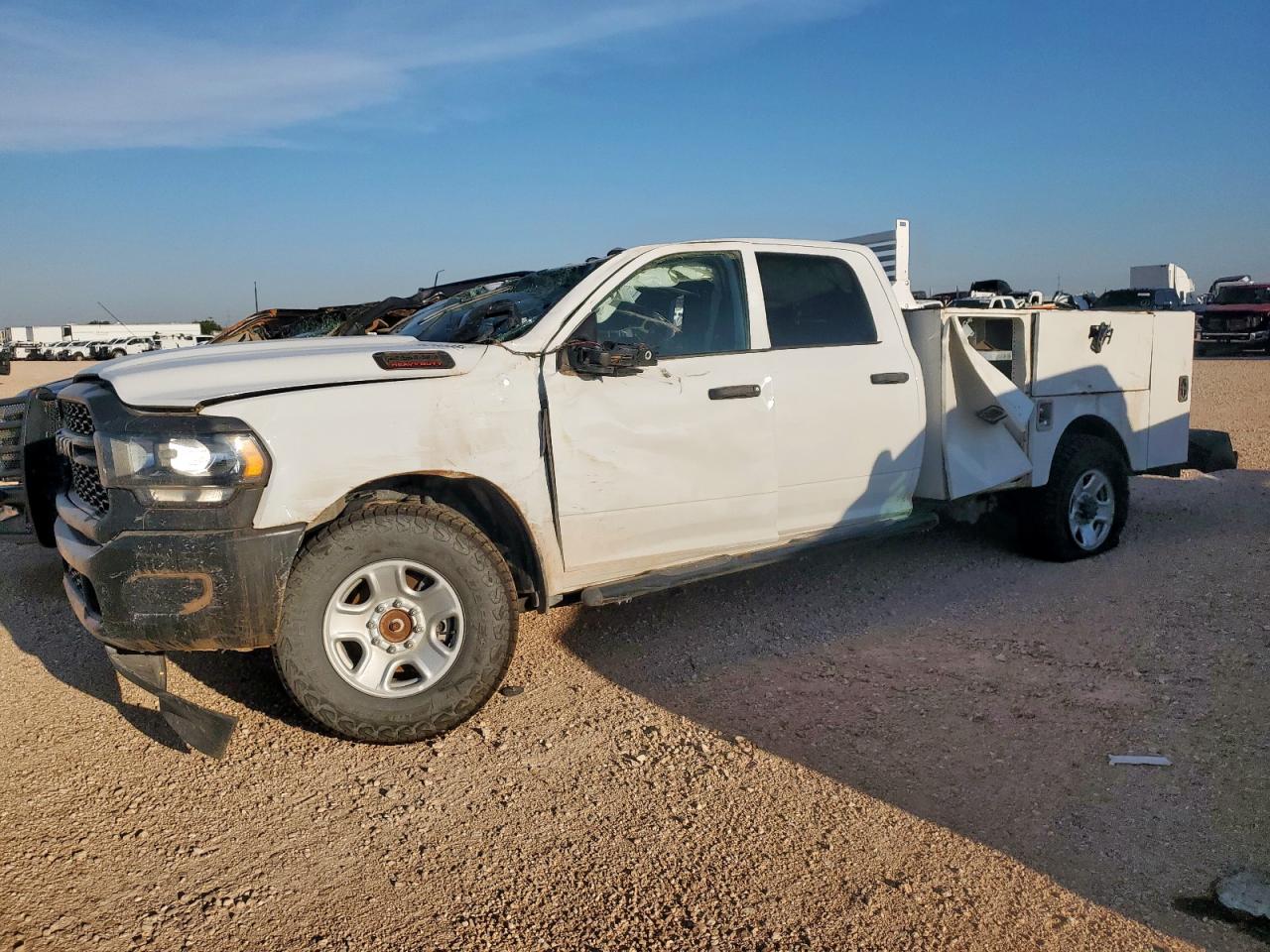 RAM 2500 TRADESMAN