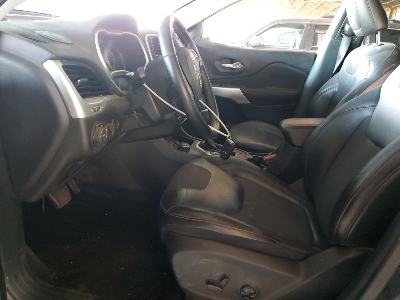 JEEP CHEROKEE TRAILHAWK