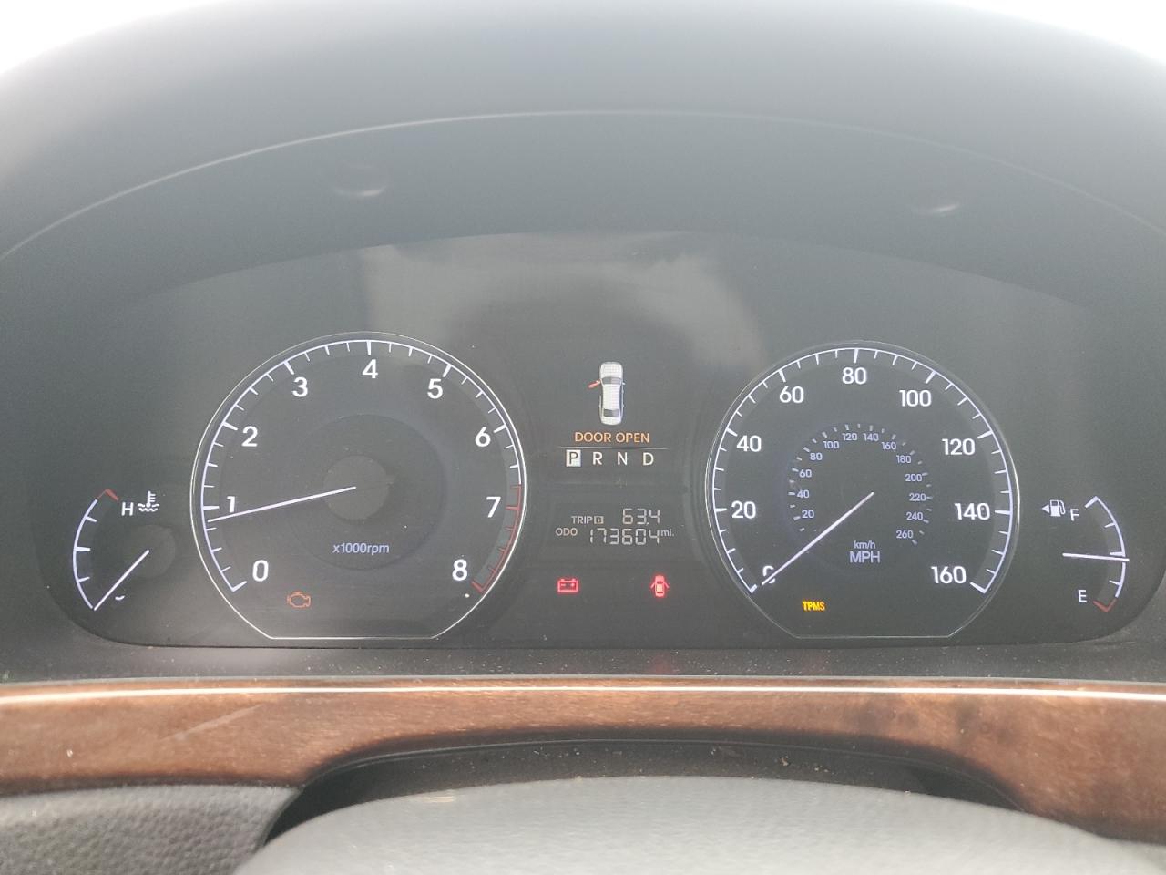 HYUNDAI EQUUS SIGNATURE