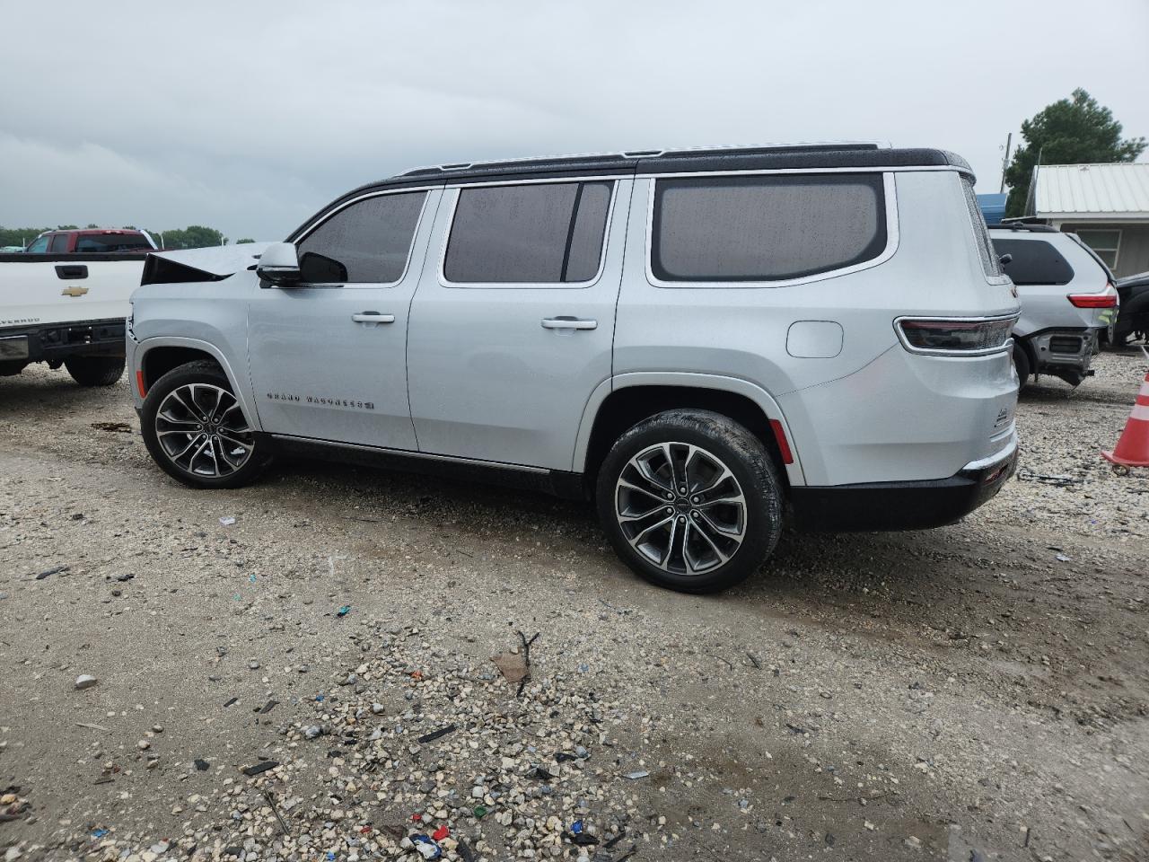 JEEP GRAND WAGONEER SERIES III